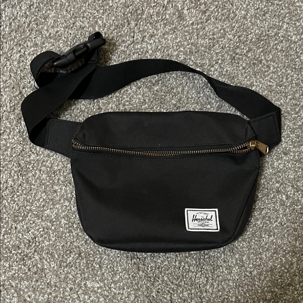 Herschel fanny pack
